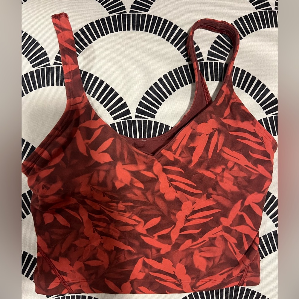 Lululemon tank